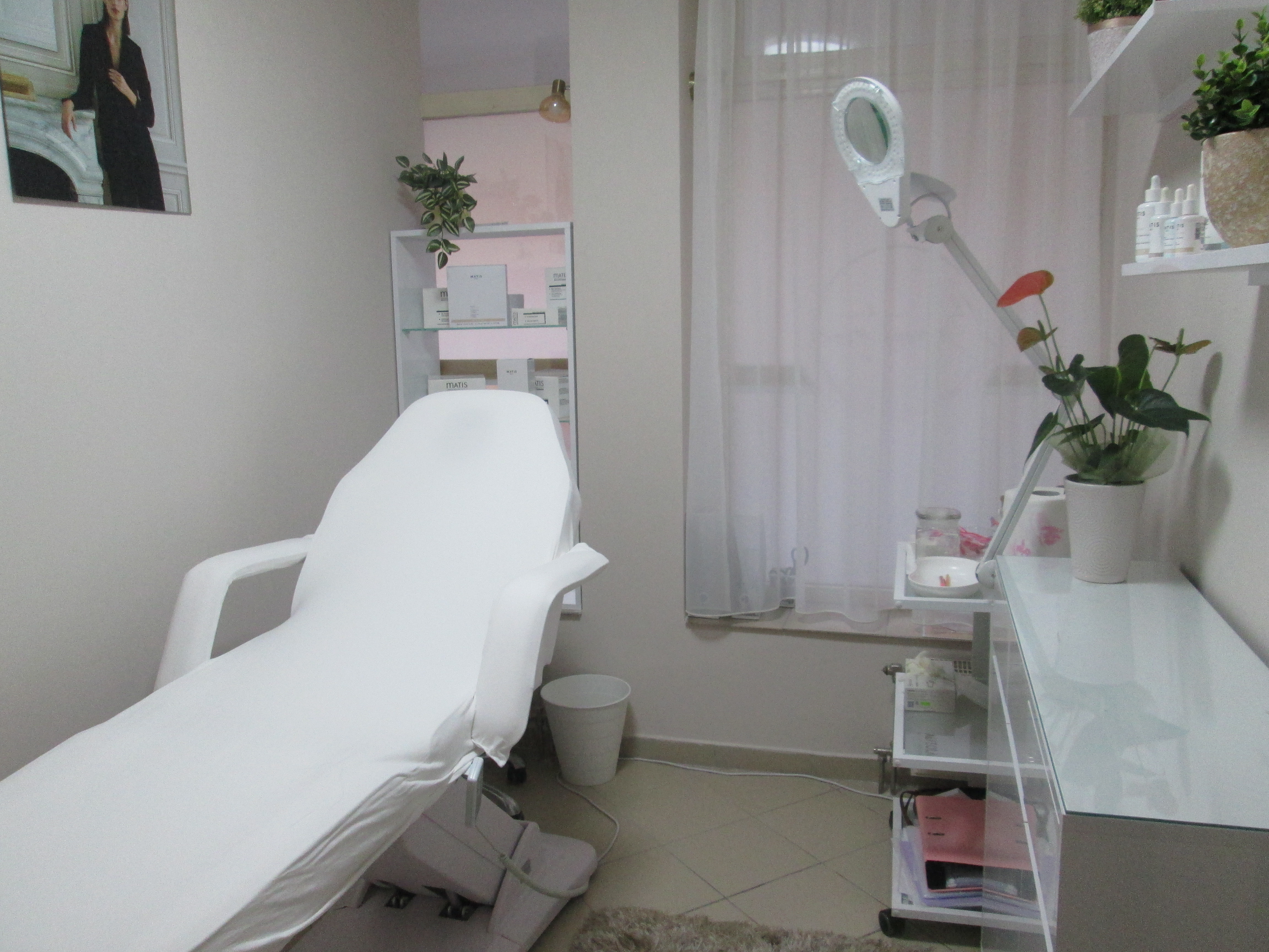 client-img